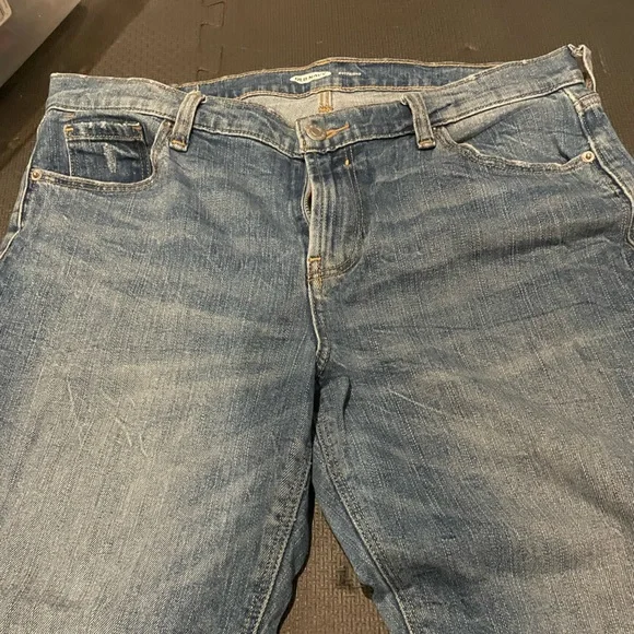 Old Navy Boyfriend Jeans - Picture 2 of 5